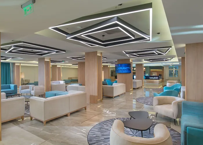 Pomorie Sun فندق