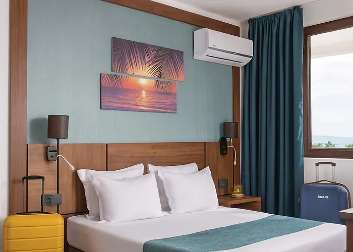 Pomorie Sun 3* ساني بيتش