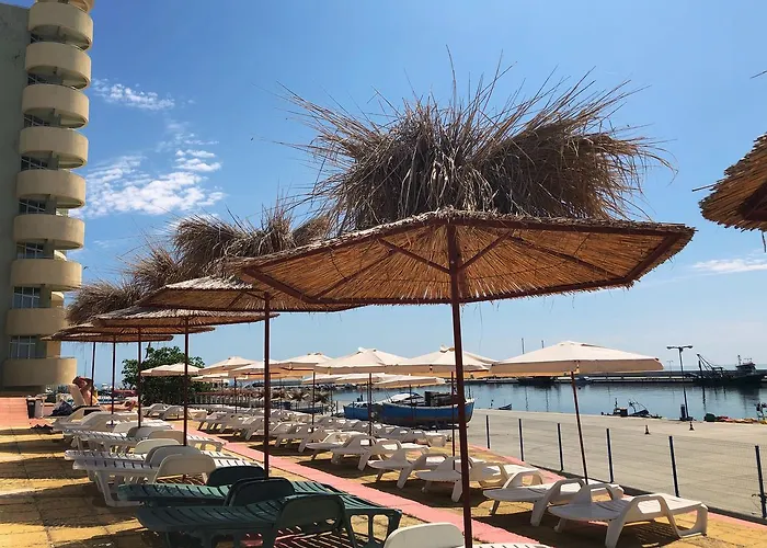 Pomorie Sun فندق 3*