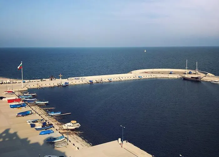 فندق Pomorie Sun