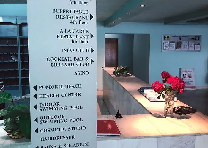 Pomorie Sun ساني بيتش