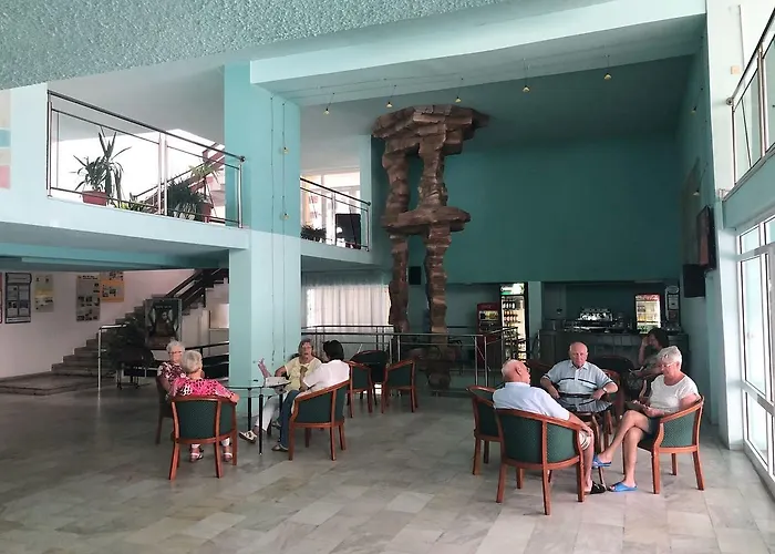 Pomorie Sun فندق