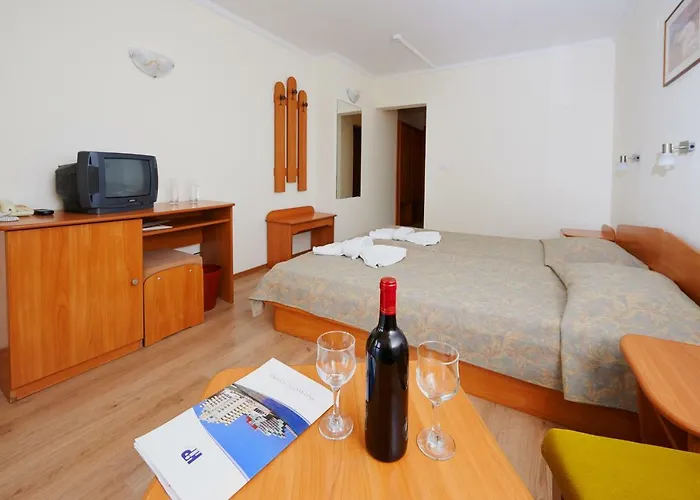 فندق Pomorie Sun