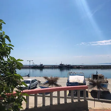 Pomorie Sun Готель