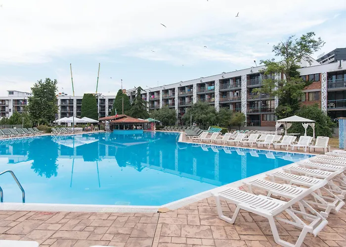 Pomorie Sun Szálloda 3*