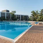 Pomorie Sun Отель Солнечный берег
