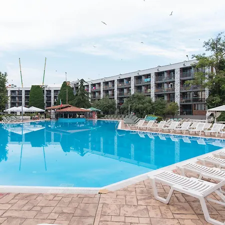 Pomorie Sun Хотел 3*