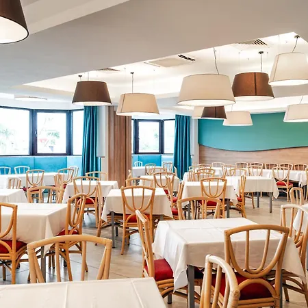 Pomorie Sun Hotel Sluneční pobřeží