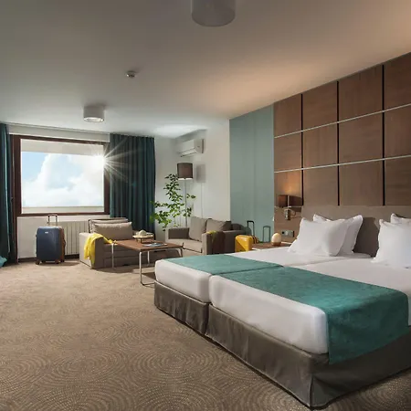 Pomorie Otel 3*
